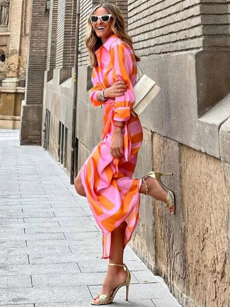 Nirel - Das elegante Wickelkleid für stilvolle Sommertage